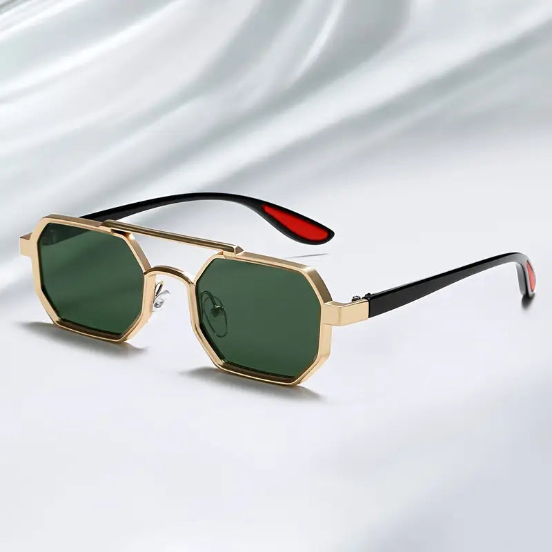 The Geometric Aviators
