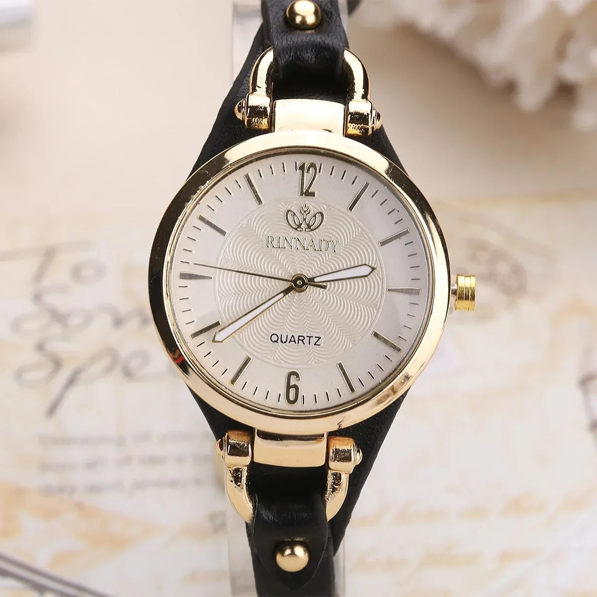 Jora Vinta Timepiece
