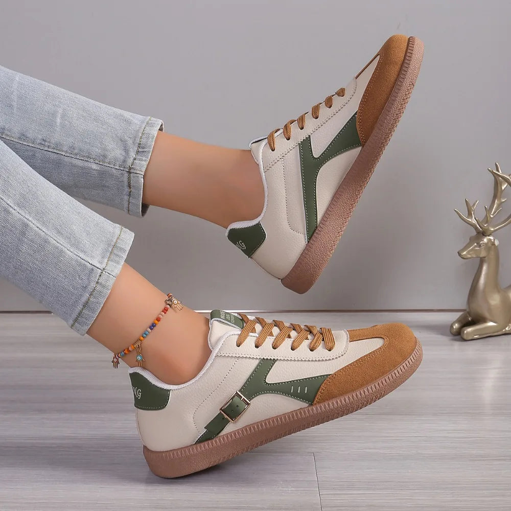 Retro Stride - Women's Sneakers