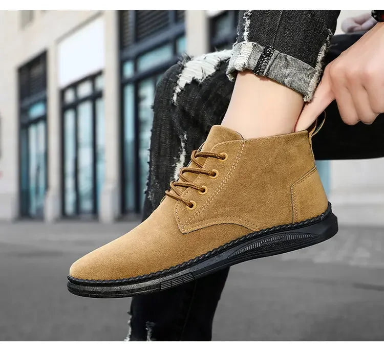 The Calderon – Suede Chukka Walkers