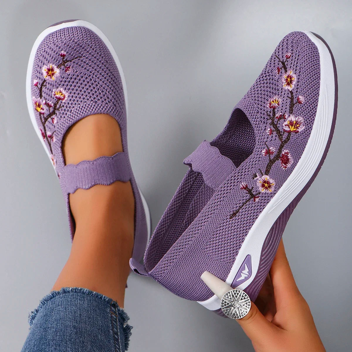 The Floral Glide – Lightweight Breathable Walking Shoe