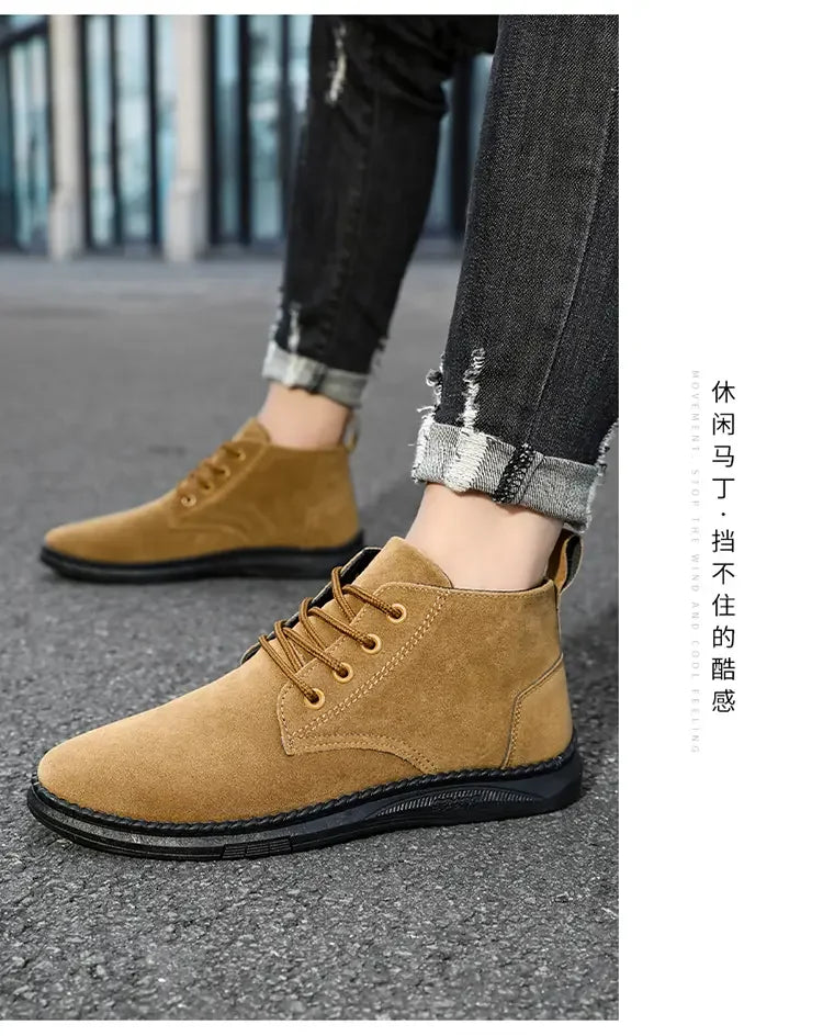 The Calderon – Suede Chukka Walkers