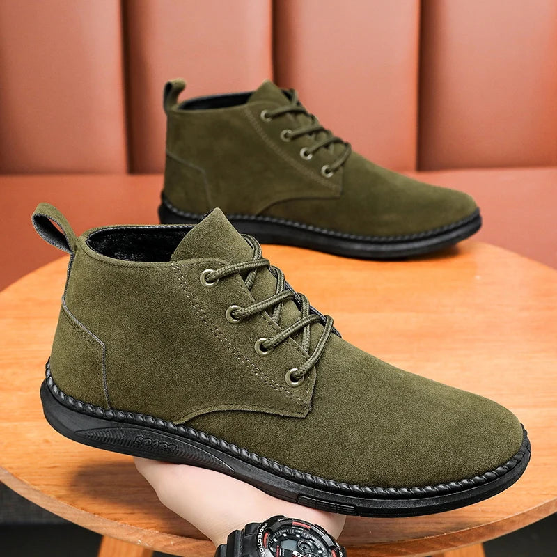 The Calderon – Suede Chukka Walkers