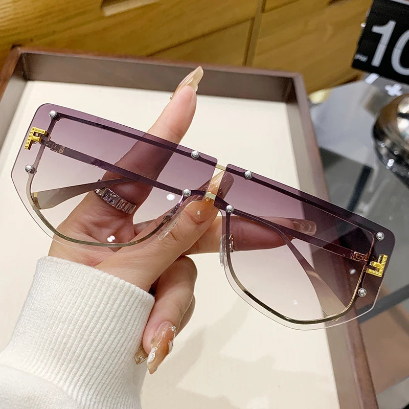 Fleur de Luxe - Shades by Jora