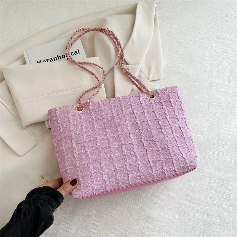 Saint Rue – Quilted Chain Bag