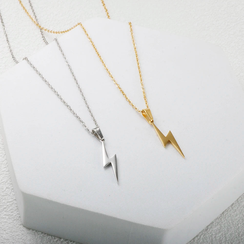 High Voltage – Modern Bolt Chain by Jora