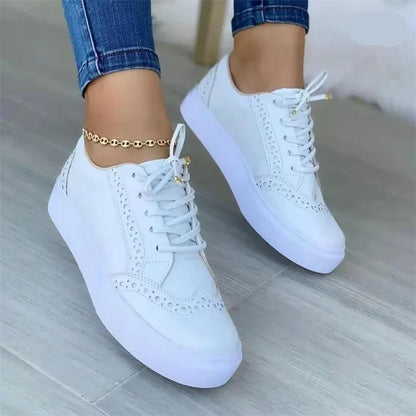 Vellaro Blanc – Sleek Platform Sneakers