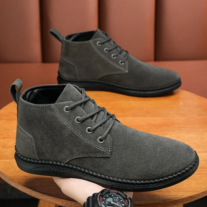 The Calderon – Suede Chukka Walkers