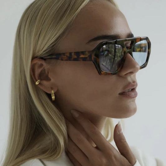 Marbella Edge – Oversized Luxe Sunglasses by Jora