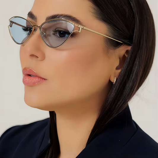 Instant Icon - Cat Eye Sunglasses